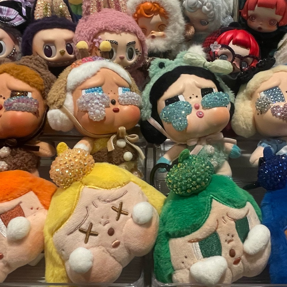 Owning & loving my doll collecting era.